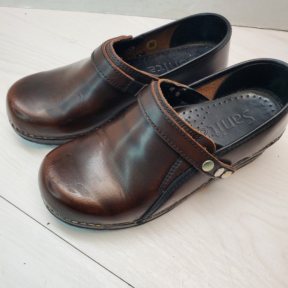 Sanita Professional Brown Leather Stapled Clogs Womens Size 36 EU Boho Comfort